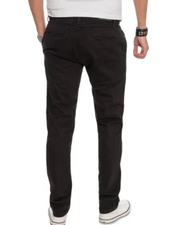 ASDaiily in Schwarz