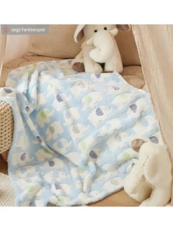 Babydecke 75 x 100 cm in Strickoptik aus