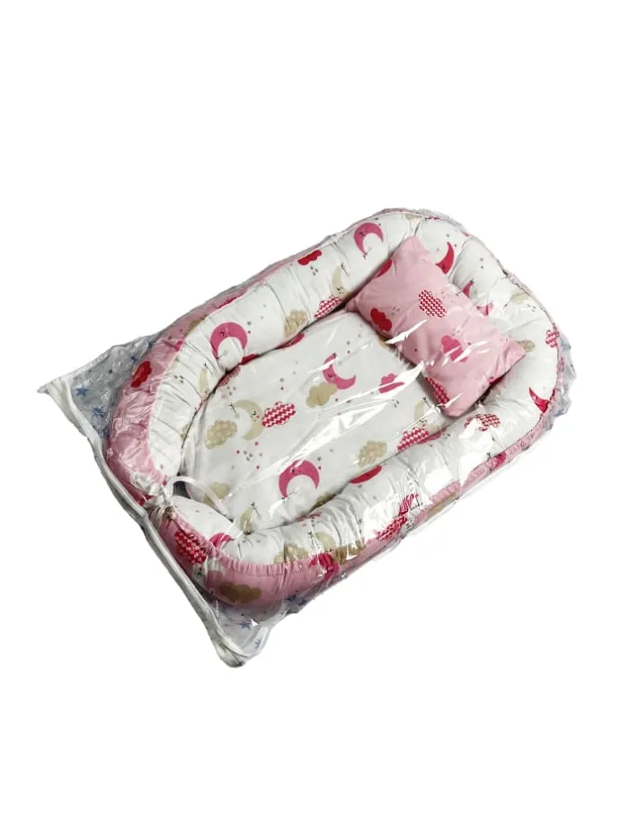 Babynest mit Kissen in Mehrfarbig