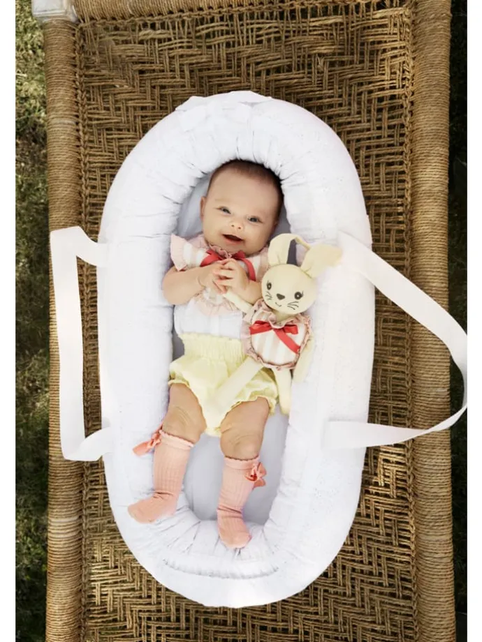 Babynestchen tragbar - Embroidery Anglaise, 78x45x16cm, in Weiß