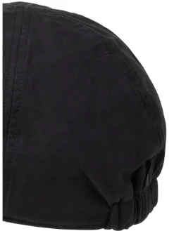 Baumwoll-Flat mit flexibler Passform in Schwarz
