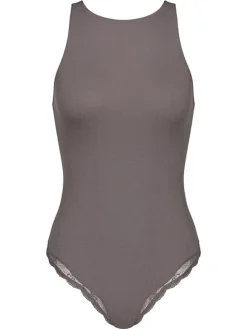 Body in Grau