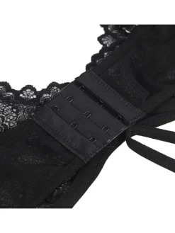 Body in Schwarz