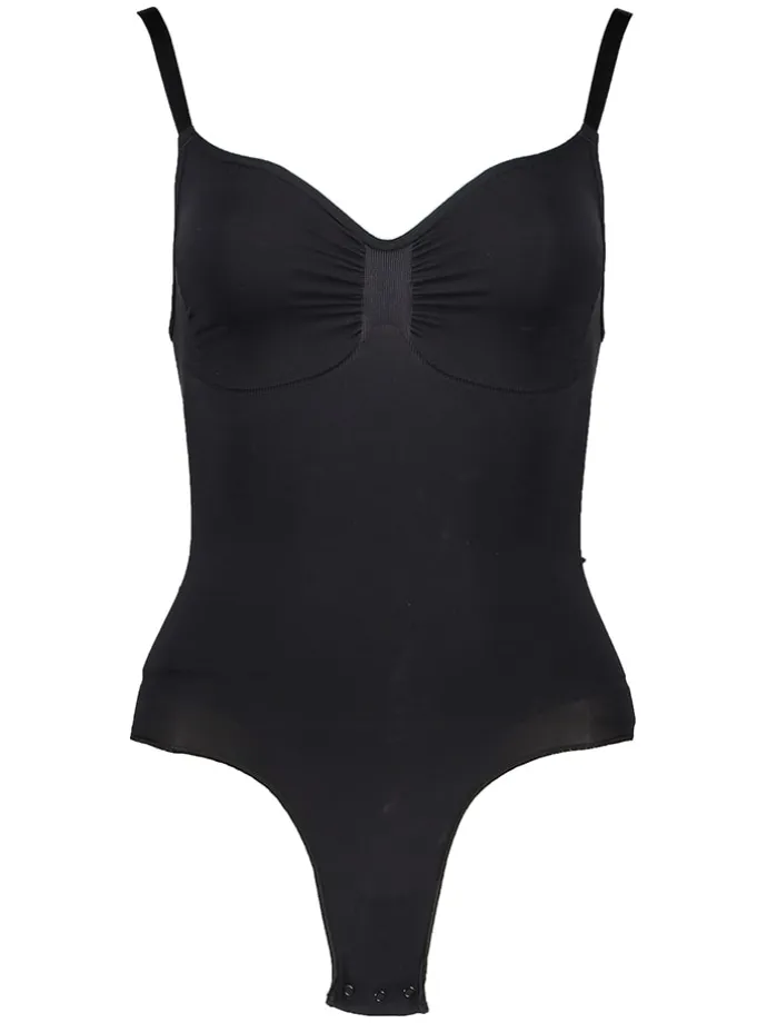 Body in Schwarz