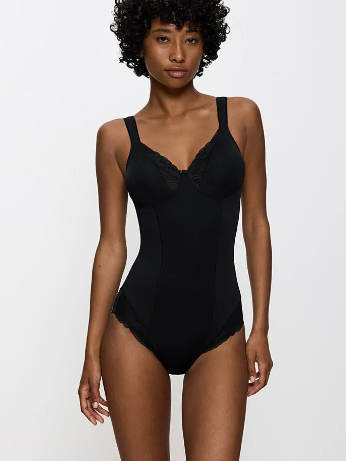 Body in Schwarz