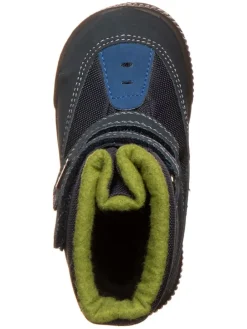 Boots in Dunkelblau