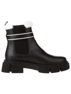 Boots in Schwarz