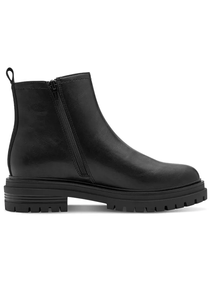 Boots in Schwarz