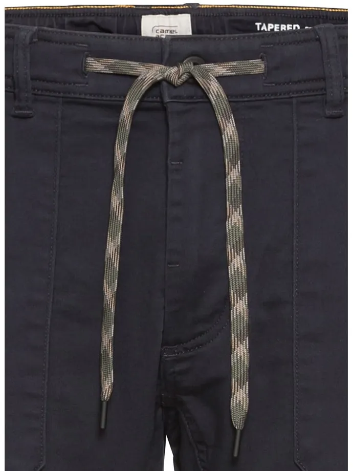 Chino in Dunkelblau