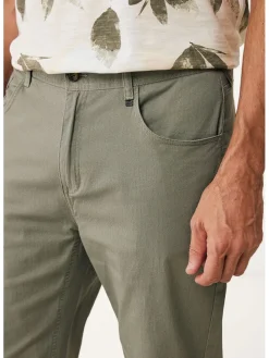 Chino in Khaki