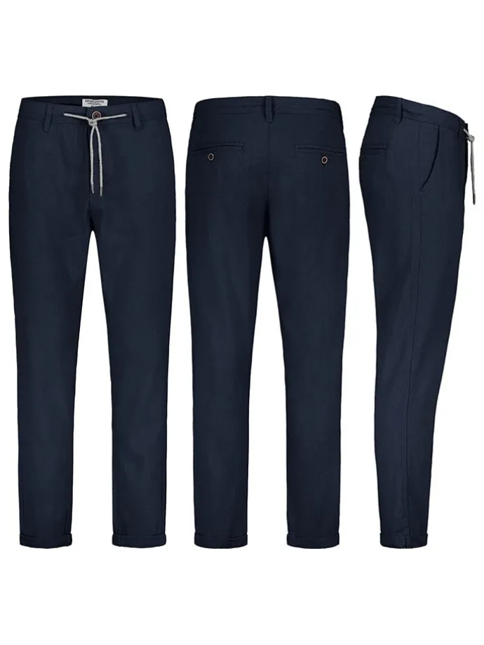 Chinos in Dunkelblau