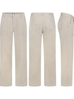 Cordhose in Sand