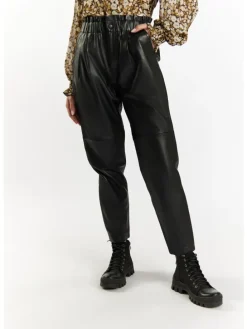 Damen Lederhose in Schwarz