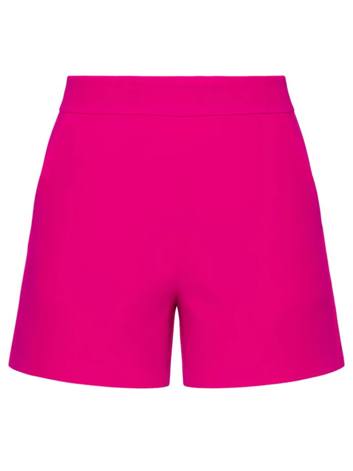 Elegante Shorts in Himbeerrot