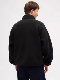 Fleecepullover in Schwarz