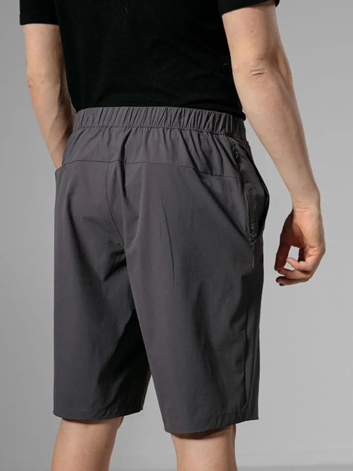 Funktionsshorts in Dunkelgrau
