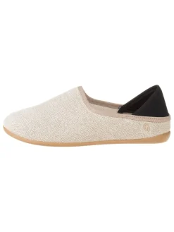 Hausschuhe in Beige