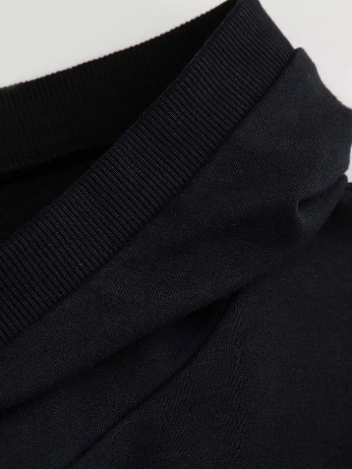 Hoodie in Schwarz/ Blau