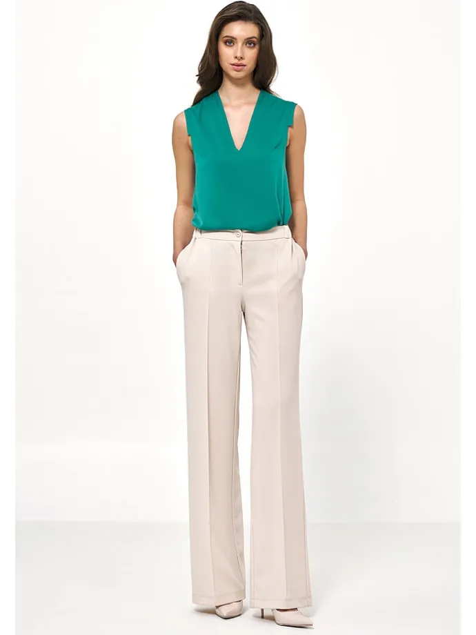 Hose in Beige