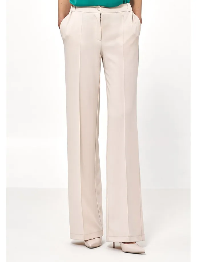 Hose in Beige