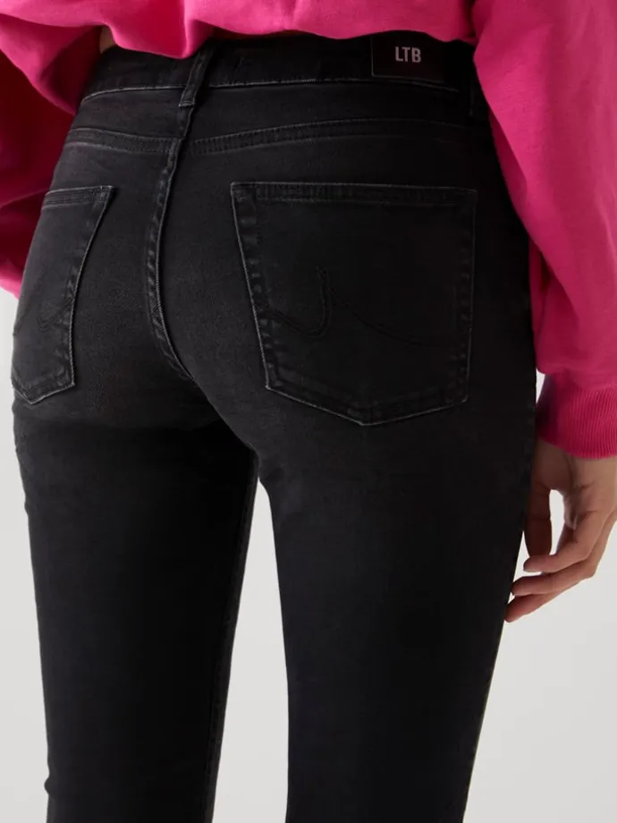 Jeans "Aspen" - Slim fit - in Schwarz