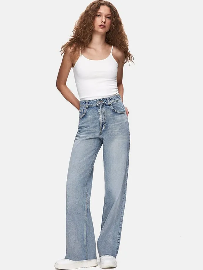 Jeans "Danica" - Comfort fit - in Hellblau