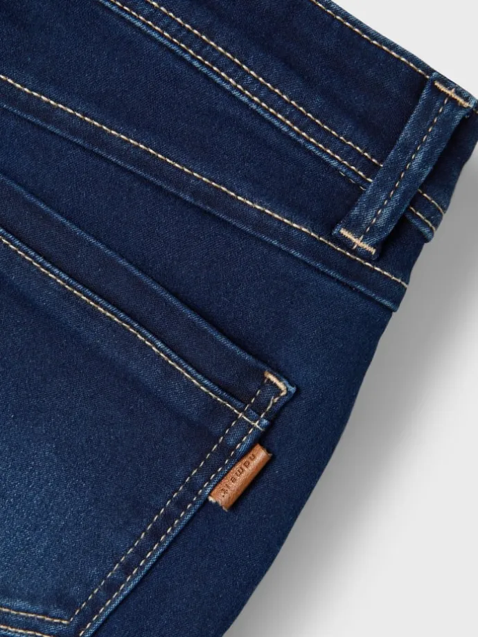 Jeans in Dark Blue Denim
