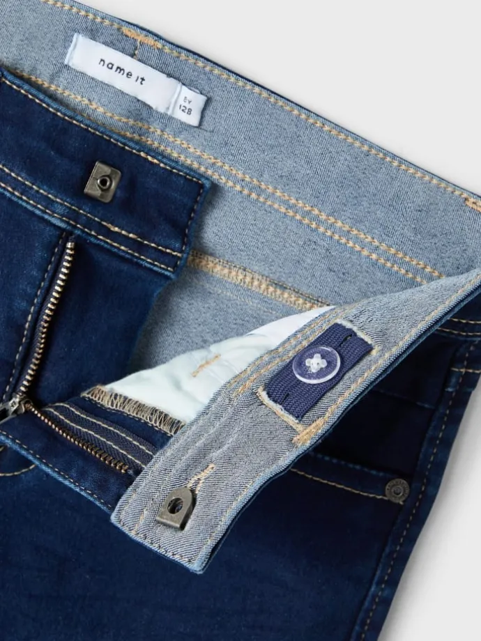 Jeans in Dark Blue Denim