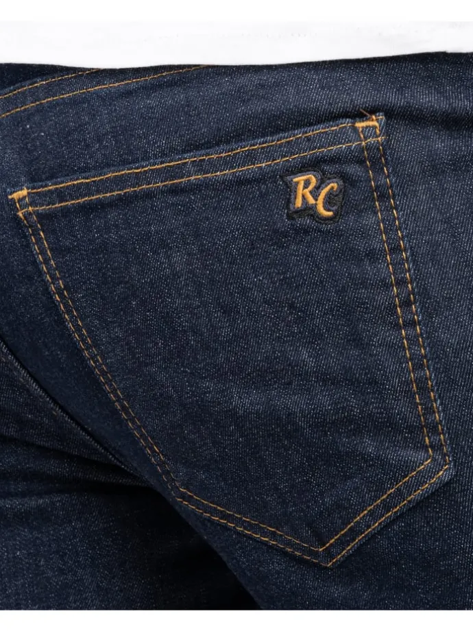 Jeans in Dunkelblau