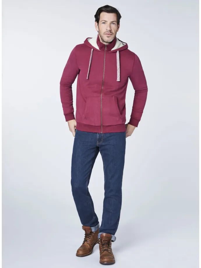 Jeans in klassischer Waschung in Blau