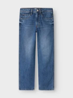 Jeans in Medium Blue Denim