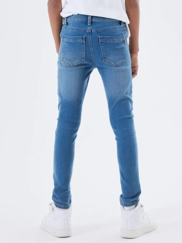 Jeans in Medium Blue Denim