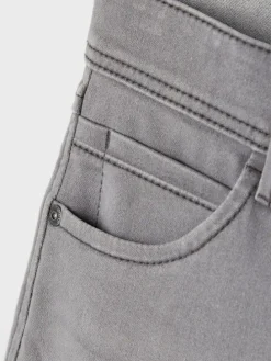 Jeans in Medium Grey Denim
