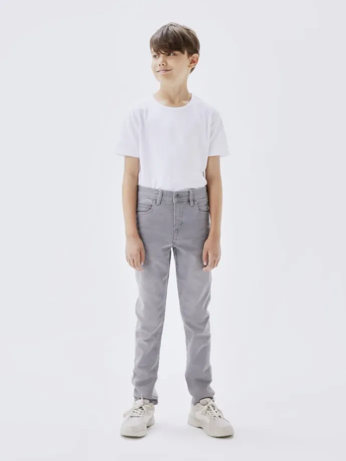 Jeans in Medium Grey Denim