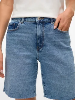 Jeans-Shorts in Hellblau