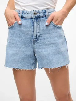 Jeans-Shorts in Hellblau