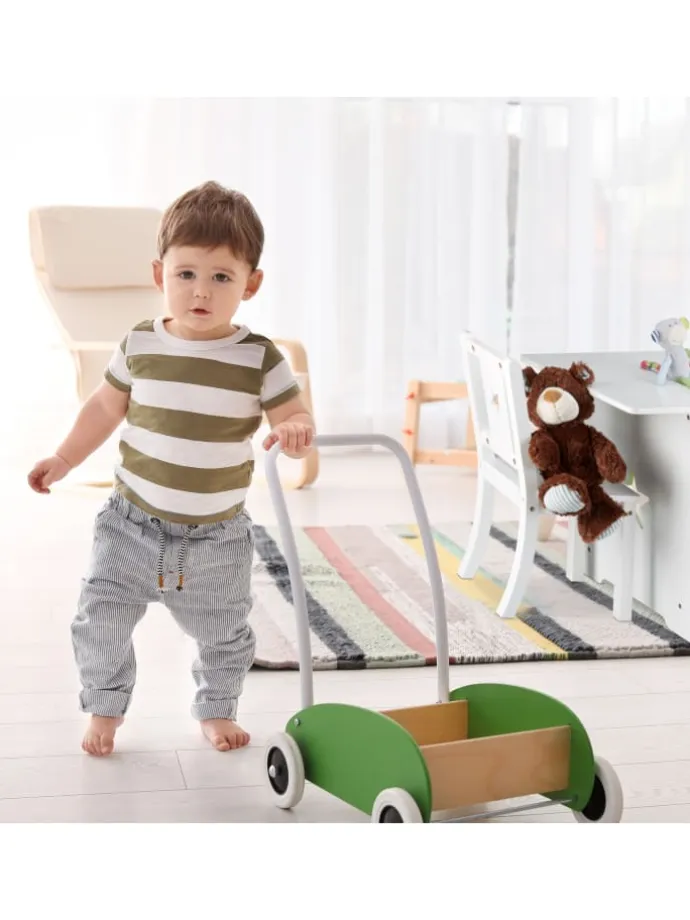 Kindersitzgruppepe in Weiß