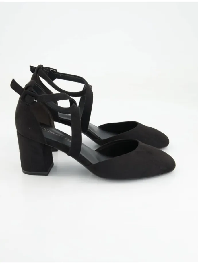 Klassische Pumps in Schwarz