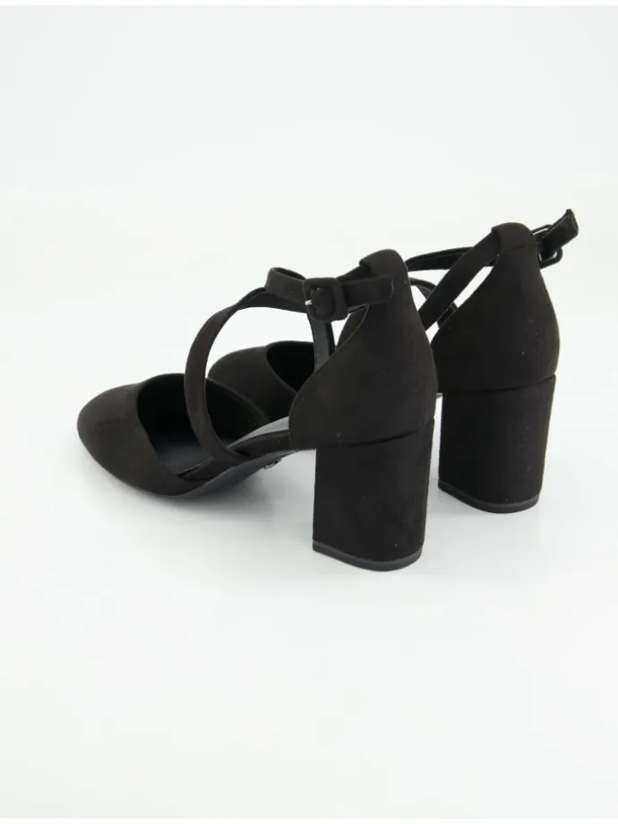 Klassische Pumps in Schwarz