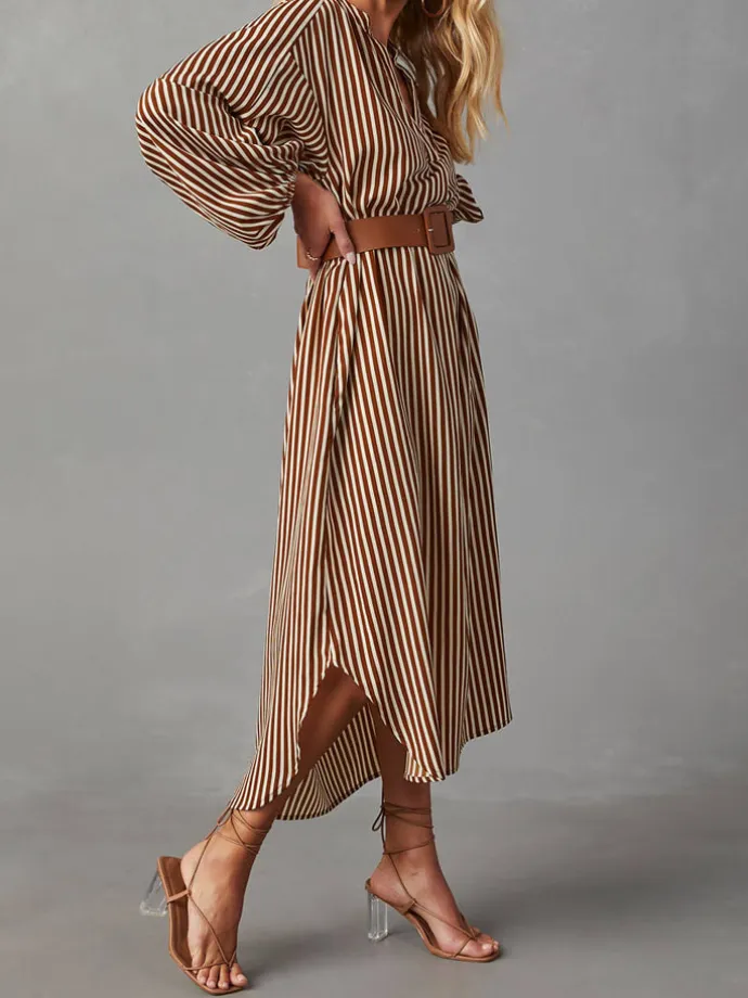 Kleid in Braun/ Creme