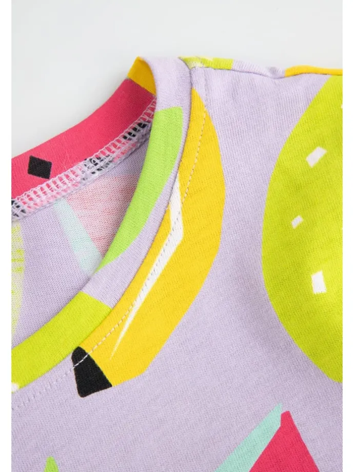 Kleid in bunt