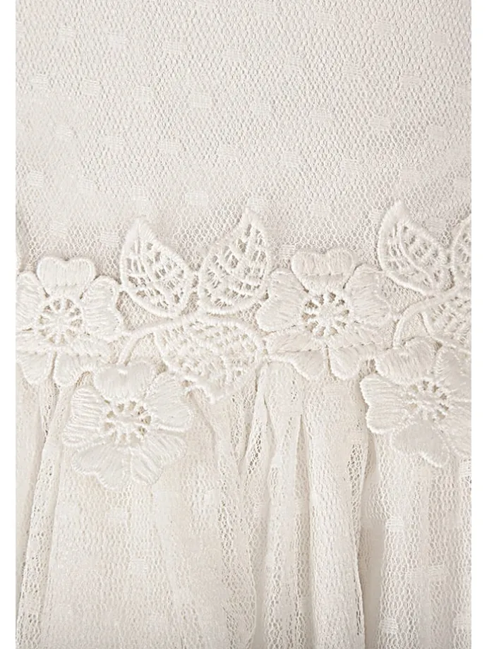 Kleid in Creme
