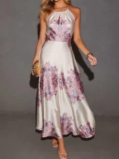 Kleid in Creme/ Lila