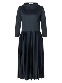Kleid in Dunkelblau