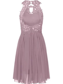 Kleid in Rosa