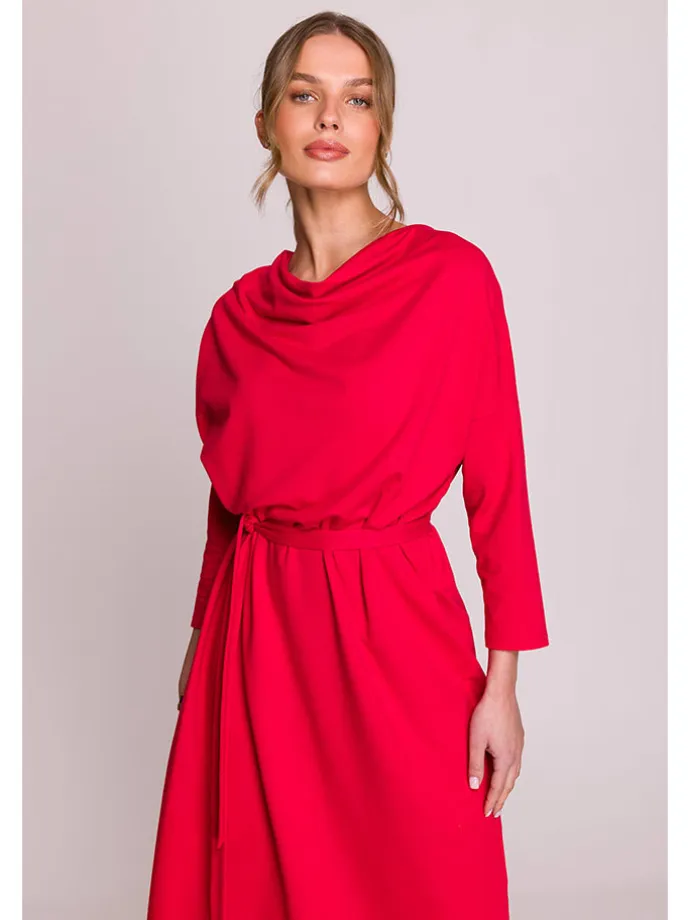 Kleid in Rot