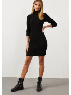 Kleid in Schwarz