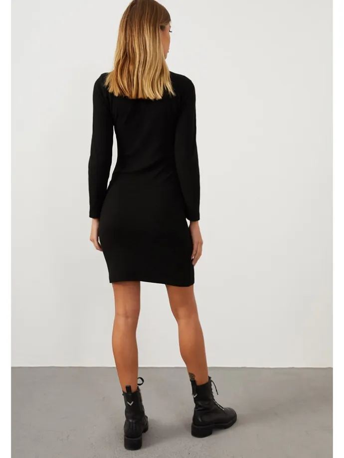 Kleid in Schwarz