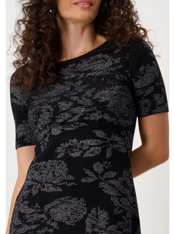 Kleid in Schwarz