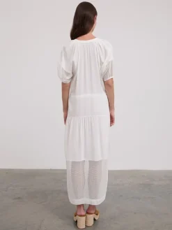 Kleid in Weiß